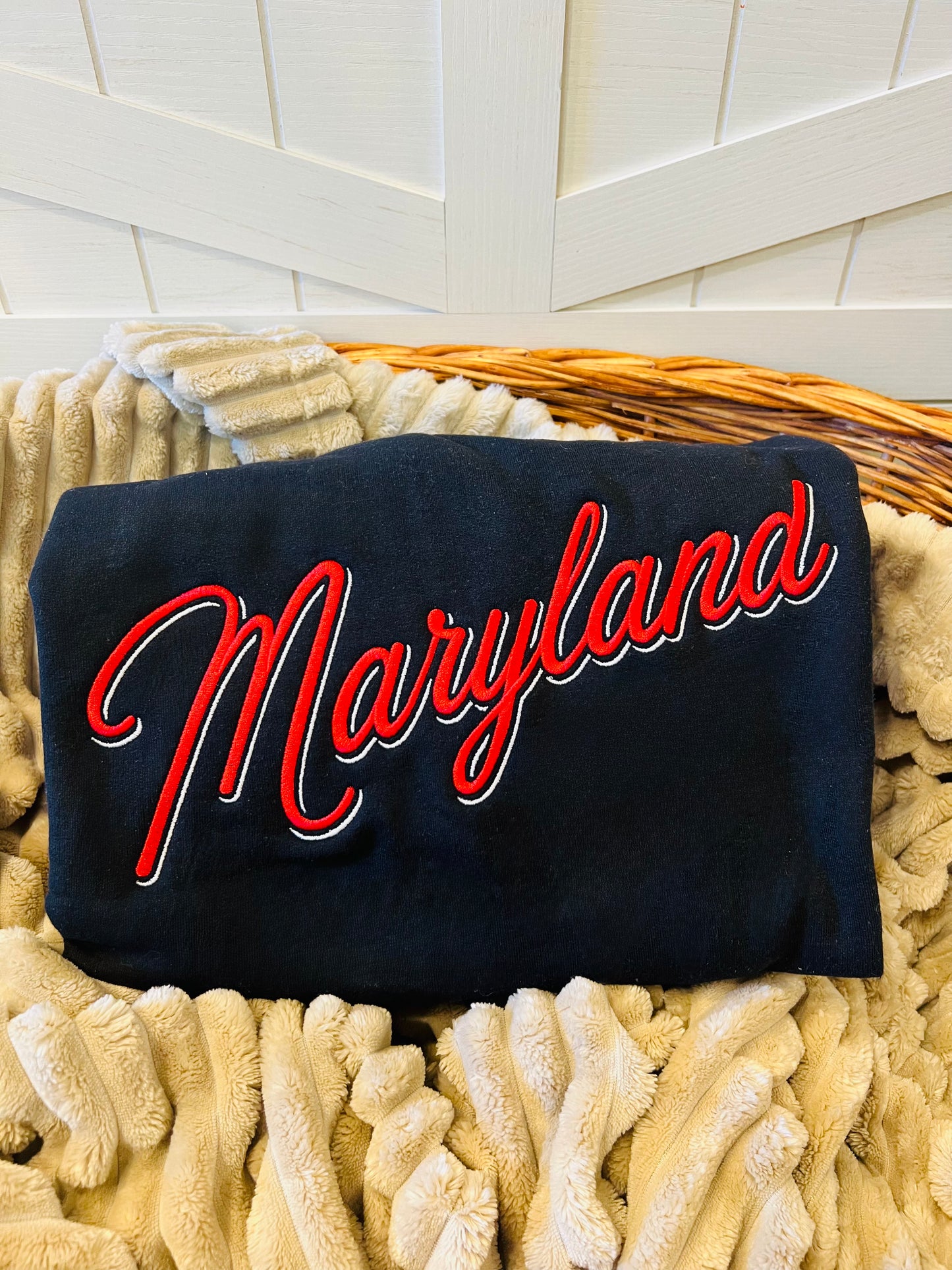 Embroidered Maryland Sweatshirt